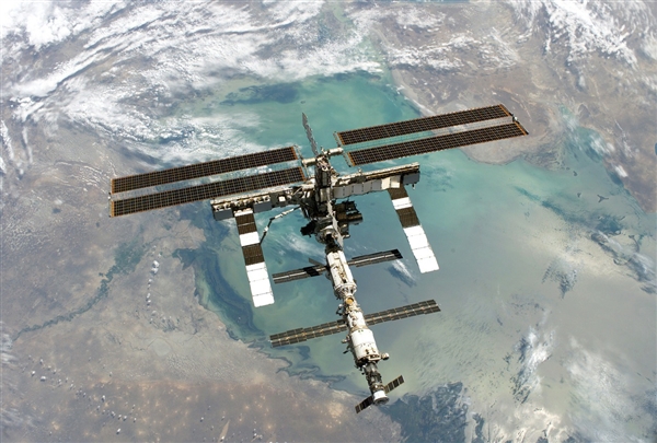 公开太空病例新研究:NASA宇航员长时间在太空站工作 患上颈部深静脉血栓