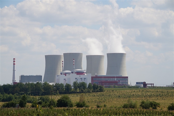 阿拉伯第一个核电站即将上线 巴拉卡核电站反应堆运行许可证已颁发