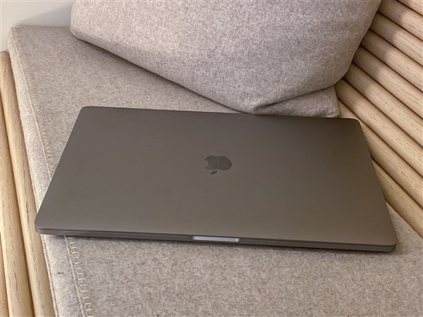 苹果13英寸MacBook Pro即将升级更新：十代酷睿处理器
