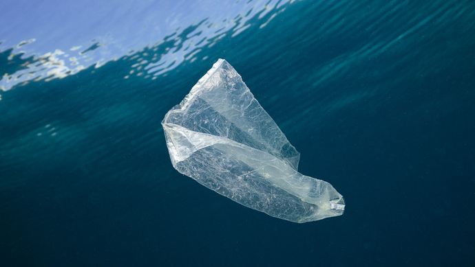 撕开塑料袋一瞬间 可能产生一定的微塑料