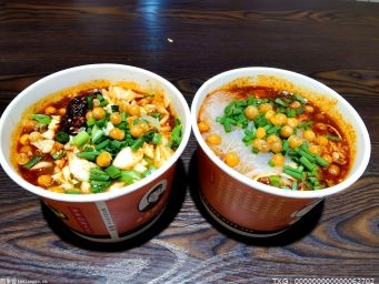 杭州餐饮店的酸菜鱼还好吗？老坛酸菜和酱腌泡菜有何区别？